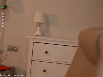 webcam girl mia_milagros image #4009104