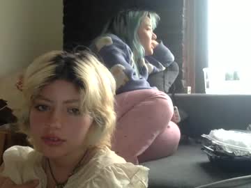 webcam girl lexilovesyou212 image #1460280