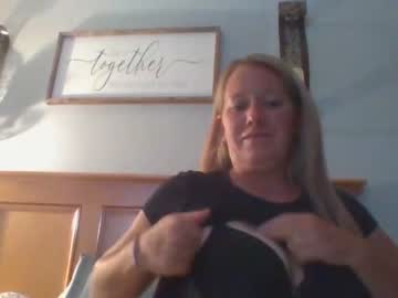 webcam girl wetmilf610 image #2316373