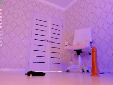 webcam girl aerri_lee image #2286359