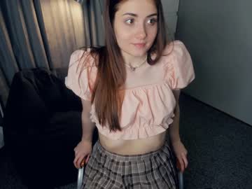 webcam girl synneflrower image #6307924