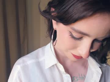 webcam girl dance_kuduro image #5380853