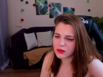 webcam girl lillillyevans image #3647132