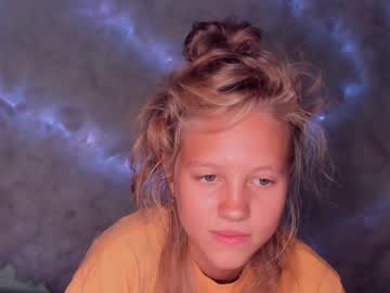 webcam girl carolayers image #2446566