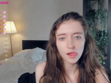 webcam girl llkadream image #4185842