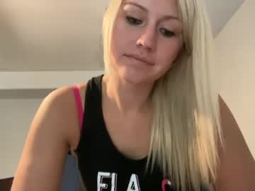 webcam girl smexxii93 image #5033726