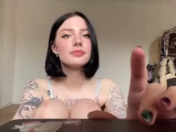 webcam tranny evelynforever image #4403485