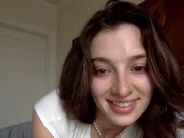 webcam girl scarlettebabygurl image #4327977