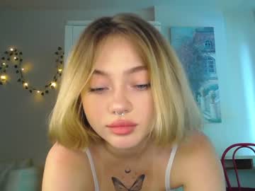 webcam girl adelewilson__ image #4822119