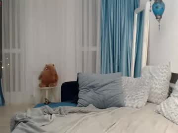 webcam girl cherrrish_ image #1093917
