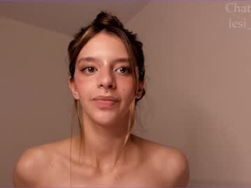 webcam girl lesi_moon image #5281653