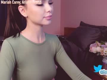 webcam girl hollyextra image #2200620