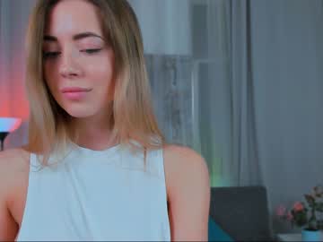 webcam girl emmi_rosee image #3875078