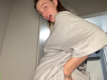 webcam girl angel_from_sky image #6125369