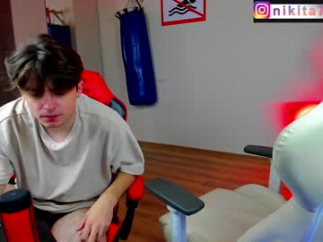 webcam man ali_bruin image #5076206