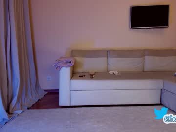 webcam girl hollyextra image #3032262