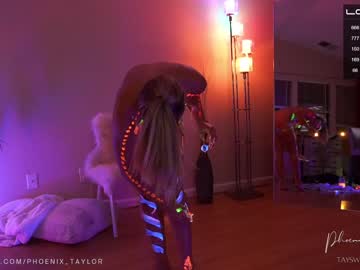 webcam girl phoenix_taylor image #4530440