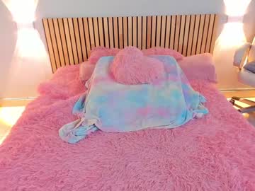 webcam girl little_effy18 image #5049500