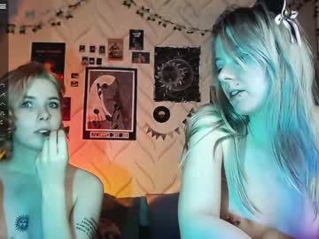 webcam girl nina_and_melanie image #168374
