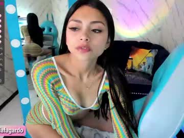 webcam girl sweet_littleee image #2548541