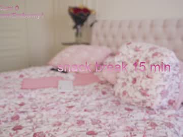 webcam girl emilia98xxx image #2727447