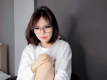 webcam girl shy_dy image #6344779