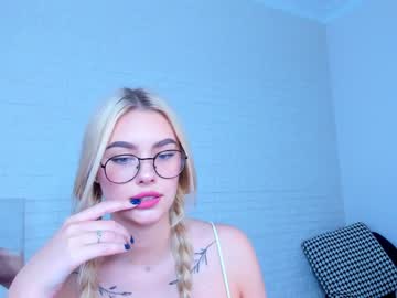 webcam girl 8a8y_nura image #1649833