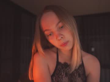 webcam girl bibi_it_is image #4059123