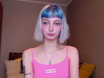 webcam girl lit1le_kitty_ image #832131