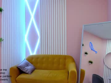 webcam girl milablush image #3195490