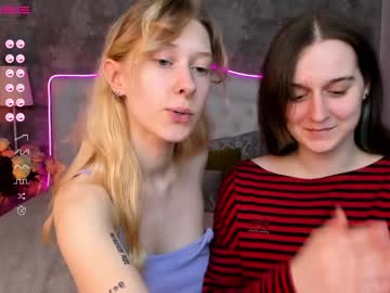 webcam couple jitoon_exe image #4446383