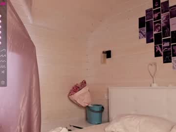 webcam girl darling_kira image #2978393