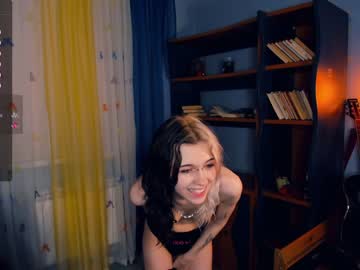 webcam girl deliaderrick image #6587440