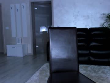 webcam girl ingridblondy94 image #6218495