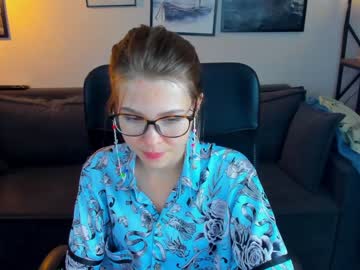 webcam girl lisa_roses image #3335601