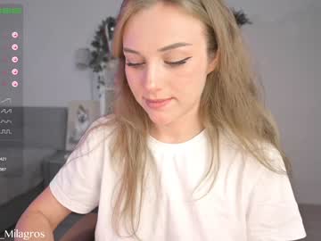 webcam girl mia_milagros image #4820416