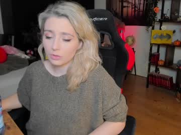 webcam girl kimilee22 image #5645434