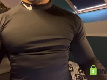 webcam man rogan1604 image #1450220