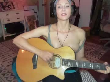 webcam girl kaileeshy image #5648493