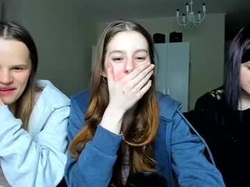 webcam couple sophie_and_rachelss image #3689714
