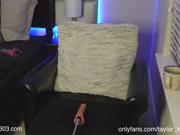 webcam girl taylor_love_303 image #2412297