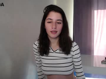 webcam girl kate_lewis image #2797580