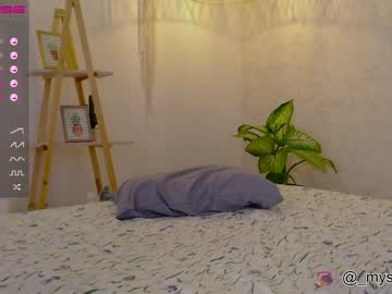 webcam girl grettabenett_ image #1783786