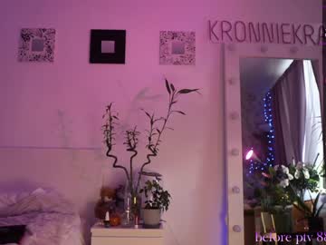 webcam girl kronniekray image #1693052