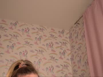 webcam girl unicorngirls image #1402560