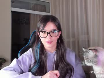 webcam girl aavee image #3300435