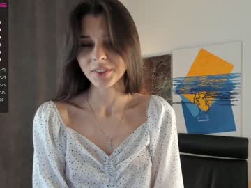 webcam girl peek_in_my_window image #5704373