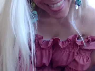 webcam girl tiffany925 image #705589