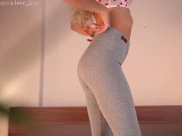 webcam girl peach_me image #484385