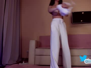 webcam girl hollyextra image #2601857